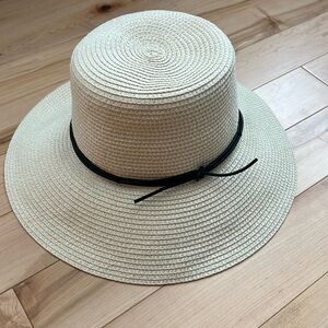 Aritzia | Main Character Wide Brim Straw Hat